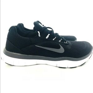 Nike Free Trainer V7 size 8